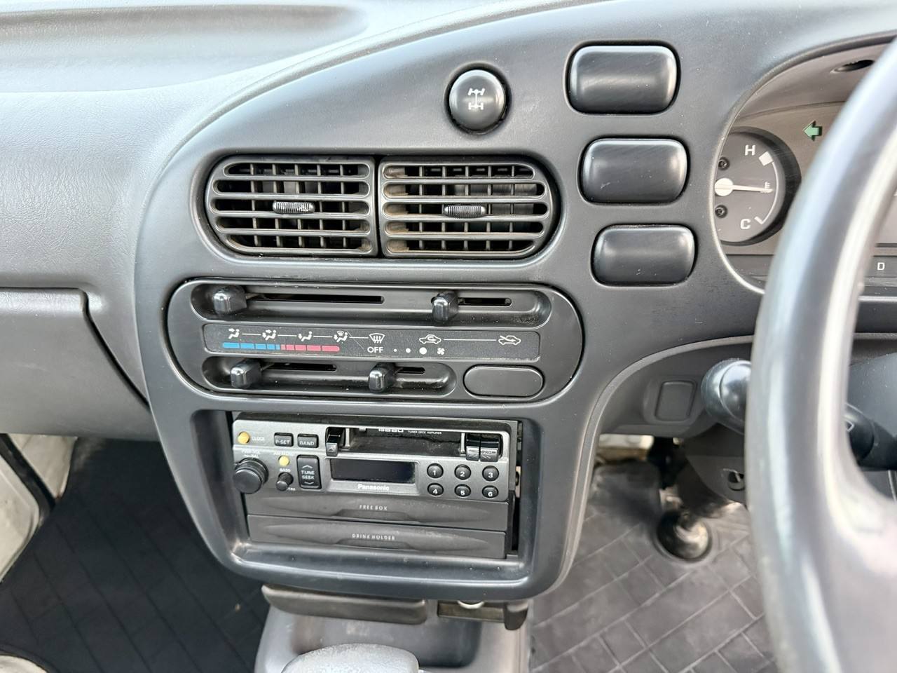 1997 Daihatsu Hi-Jet Twincam 12V EFI 4WD, 2Hi-4Hi, Automatic