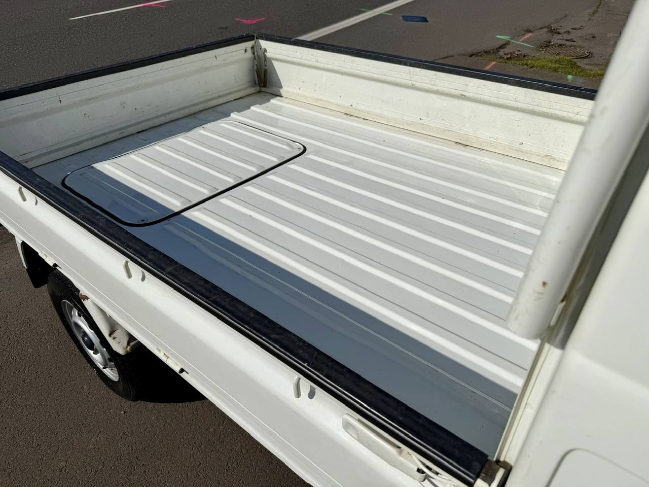 2000 Subaru Sambar EFI 4WD, 2Hi-4Hi-EL Gear, PS, AC, 5MT