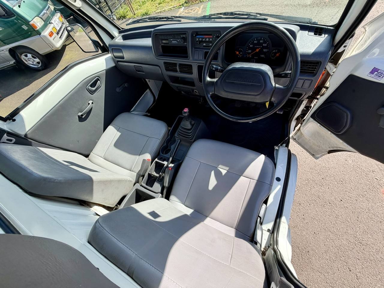 2000 Subaru Sambar EFI 4WD, 2Hi-4Hi-EL Gear, PS, AC, 5MT