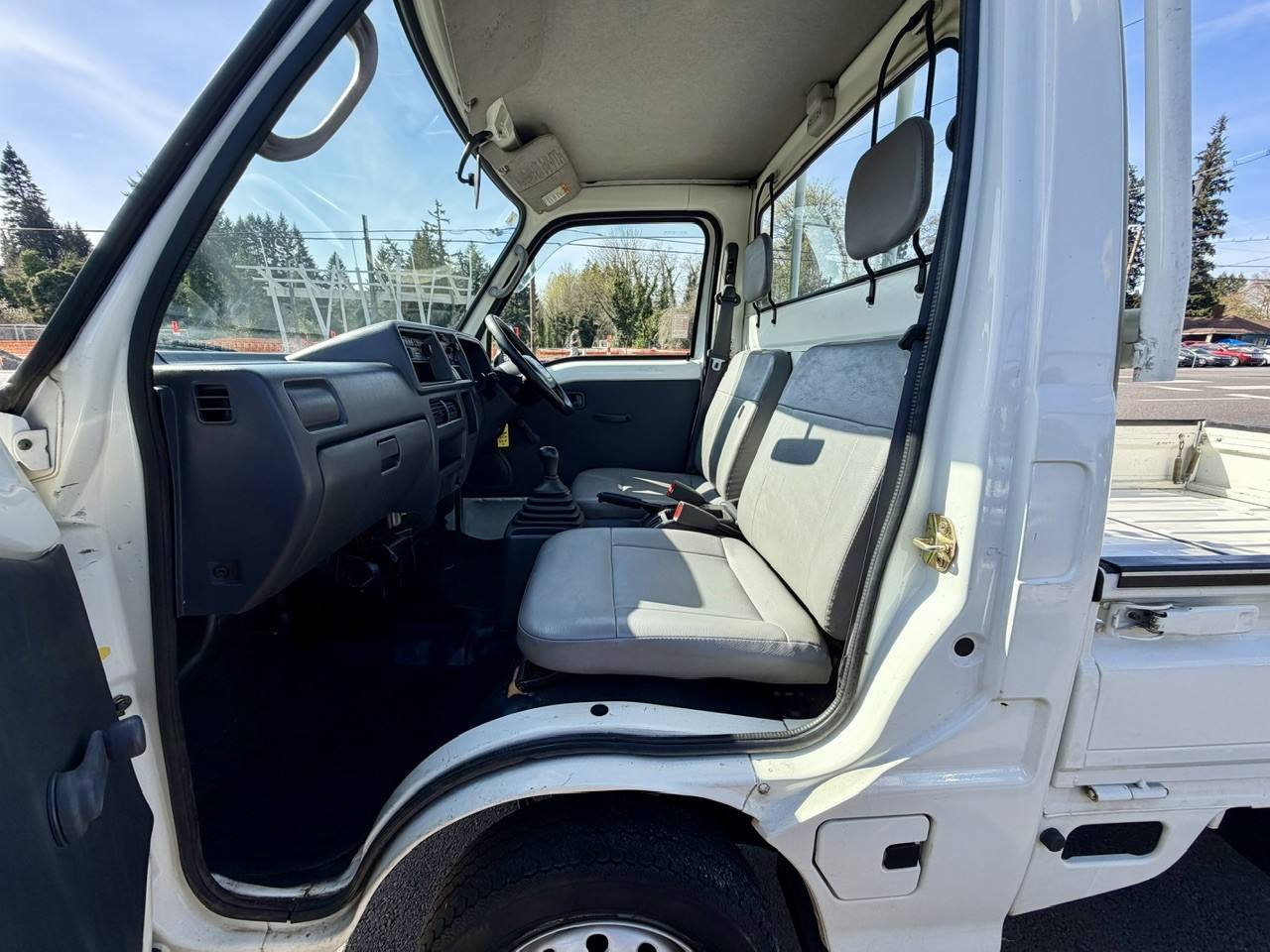 2000 Subaru Sambar EFI 4WD, 2Hi-4Hi-EL Gear, PS, AC, 5MT