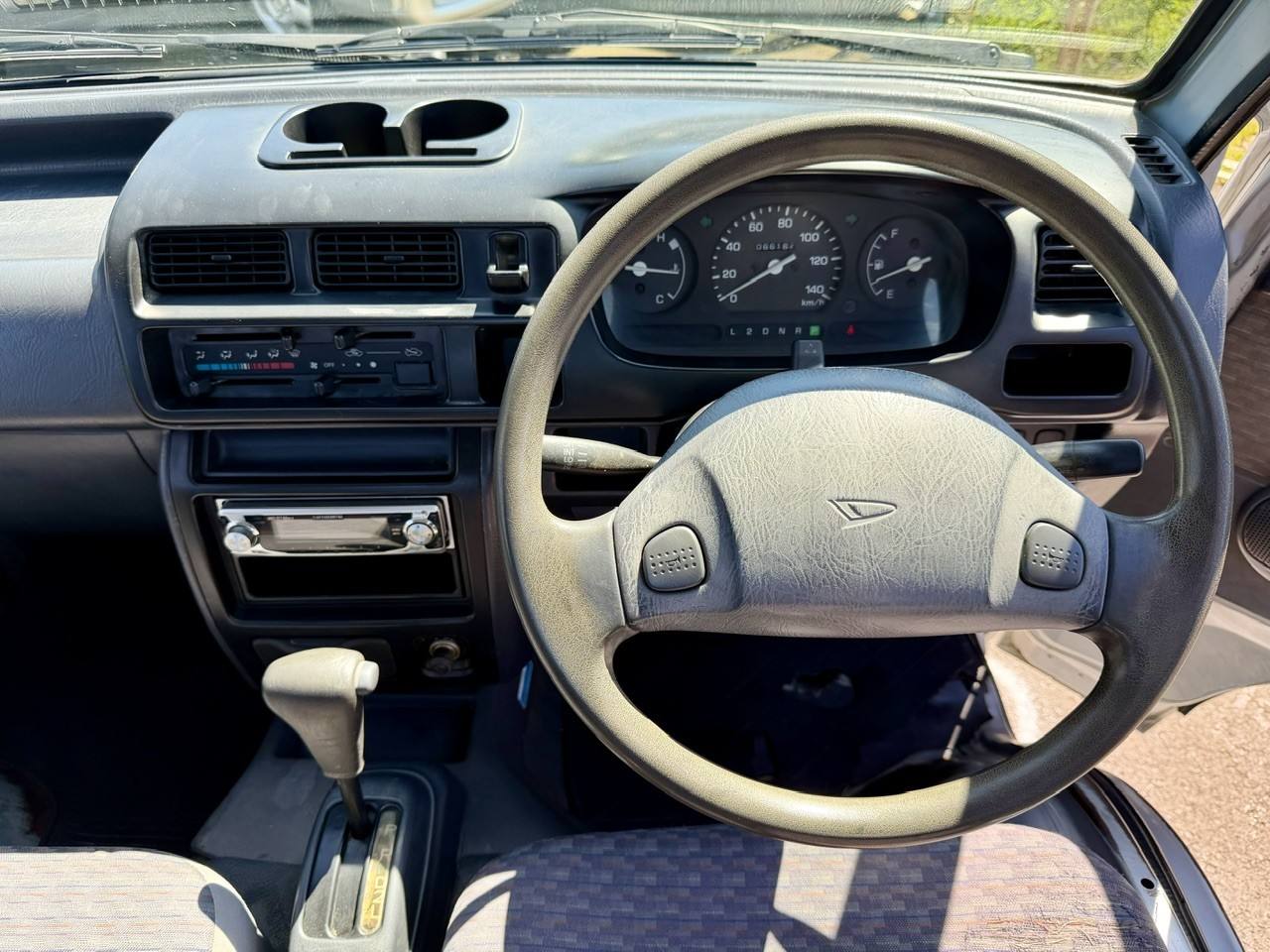2000 Daihatsu Hi-Jet EFI DLI Twincam 12V 2WD, Automatic