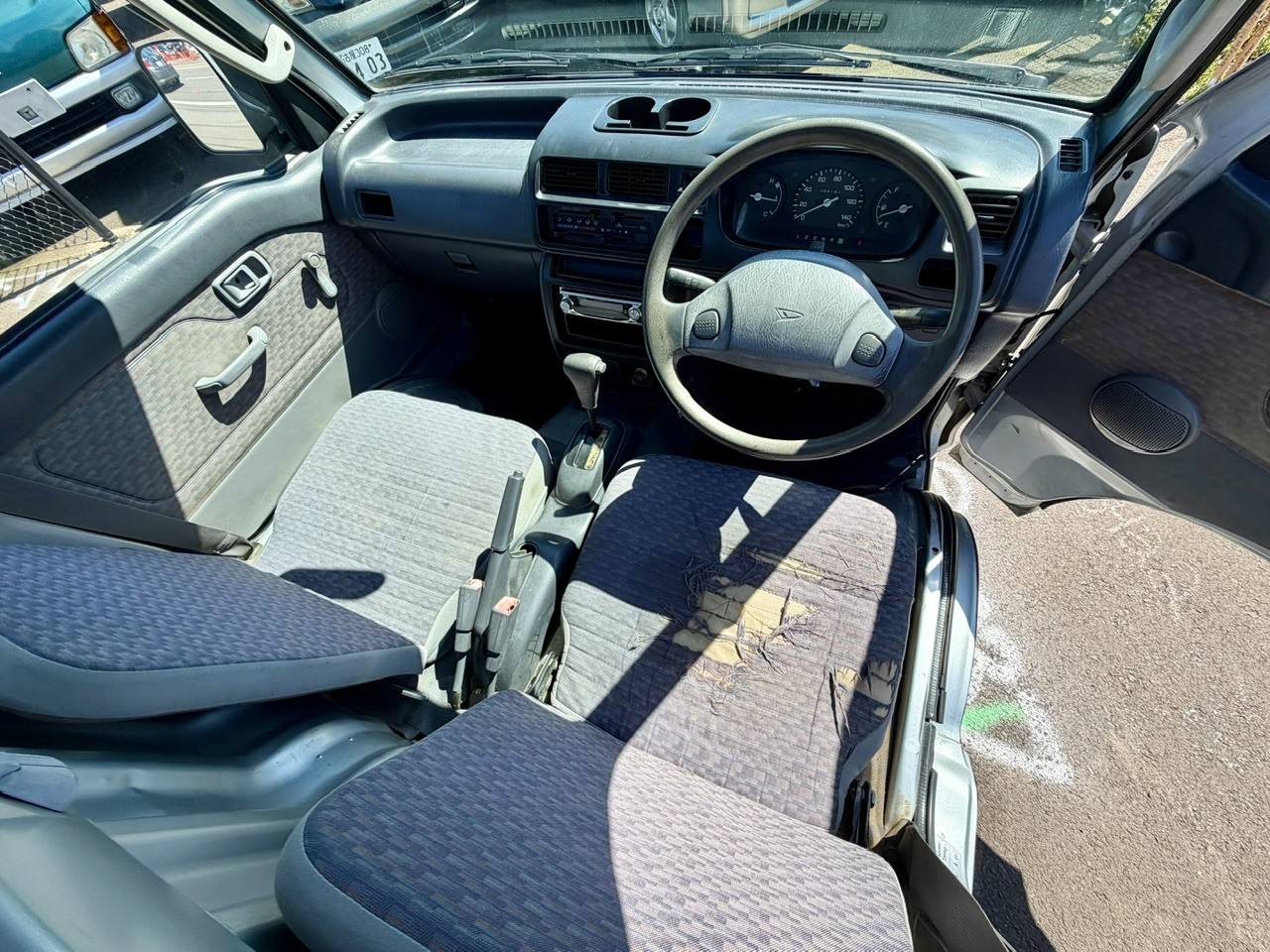 2000 Daihatsu Hi-Jet EFI DLI Twincam 12V 2WD, Automatic