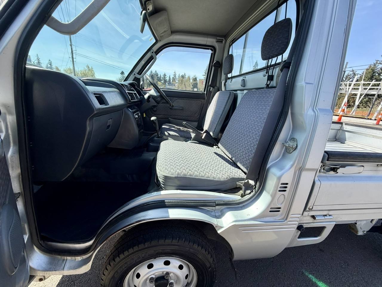 2000 Daihatsu Hi-Jet EFI DLI Twincam 12V 2WD, Automatic