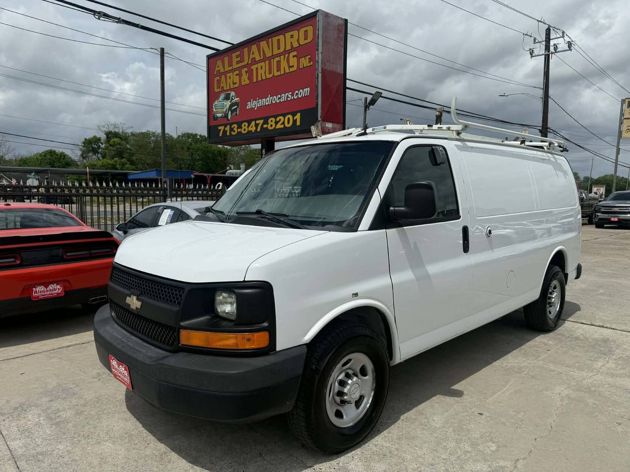2015 Chevrolet Express 2500 Cargo Van FFV
