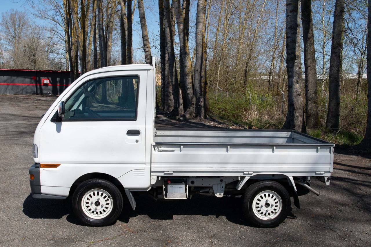 1998 Mitsubishi Minicab V30 Special Edition 4WD, 2Hi-4Hi-4Lo, PS, 5MT