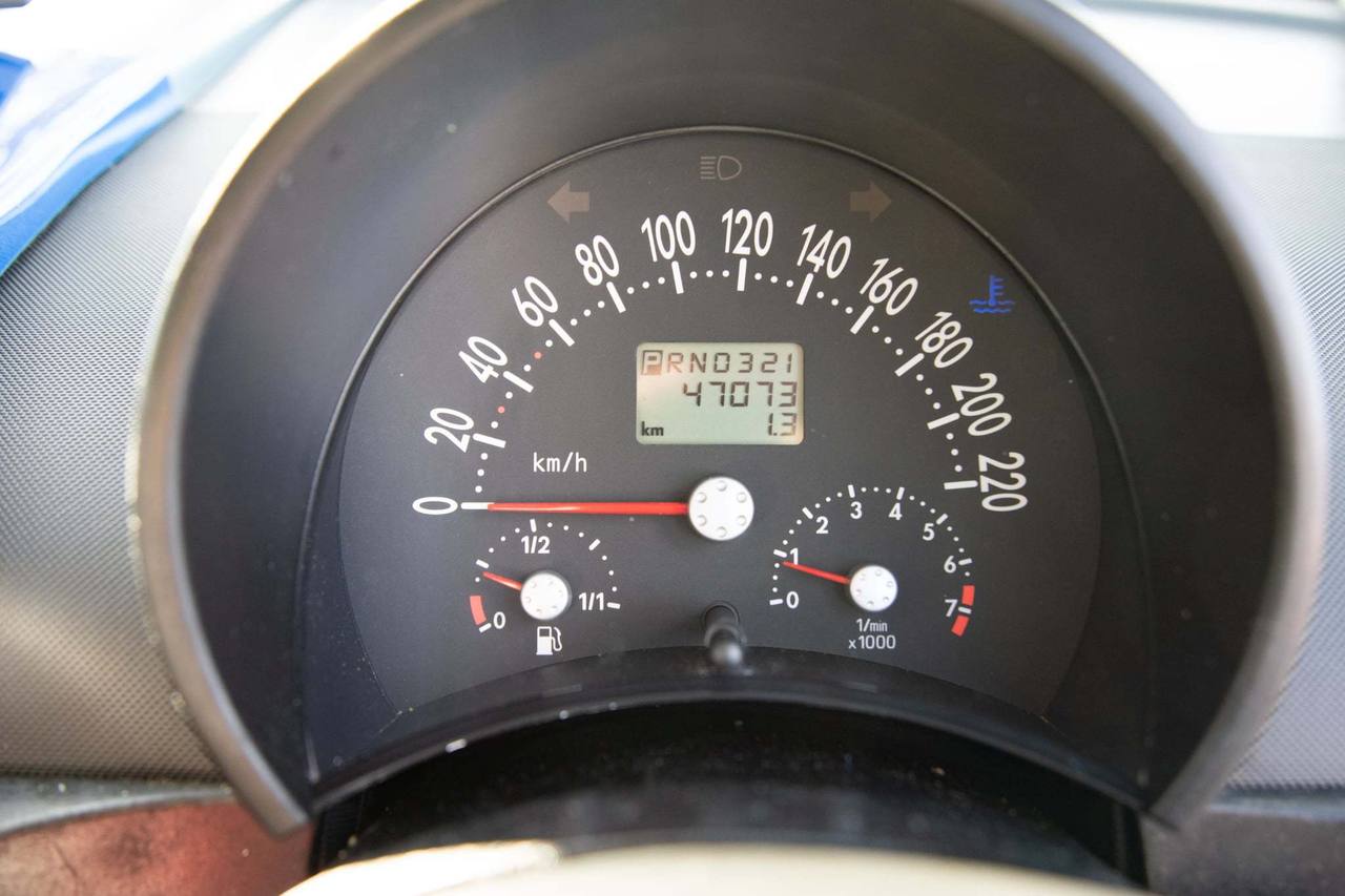 2001 Volkswagen New Beetle FWD, PW, PL, PS, AC, Automatic