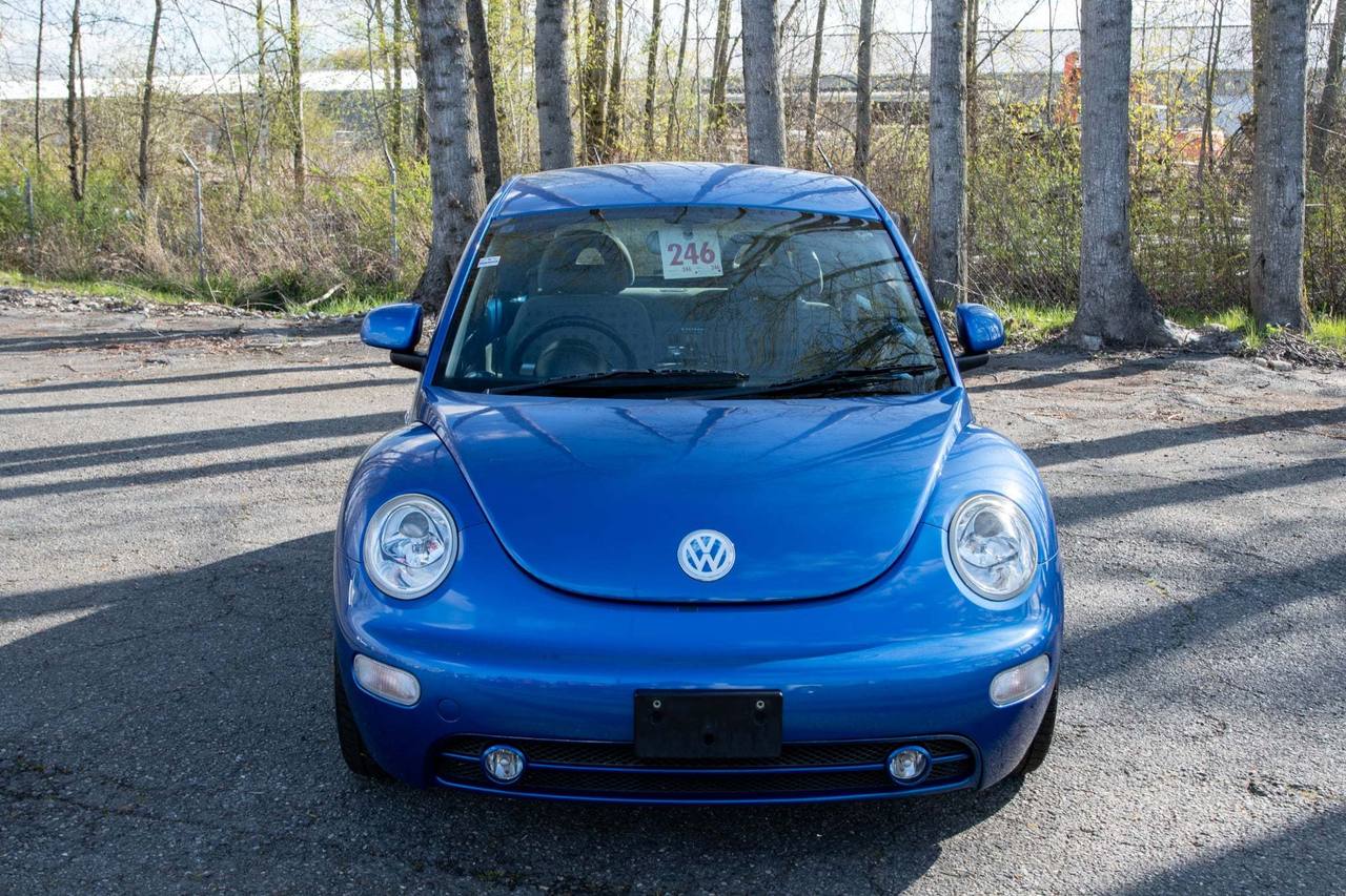 2001 Volkswagen New Beetle FWD, PW, PL, PS, AC, Automatic