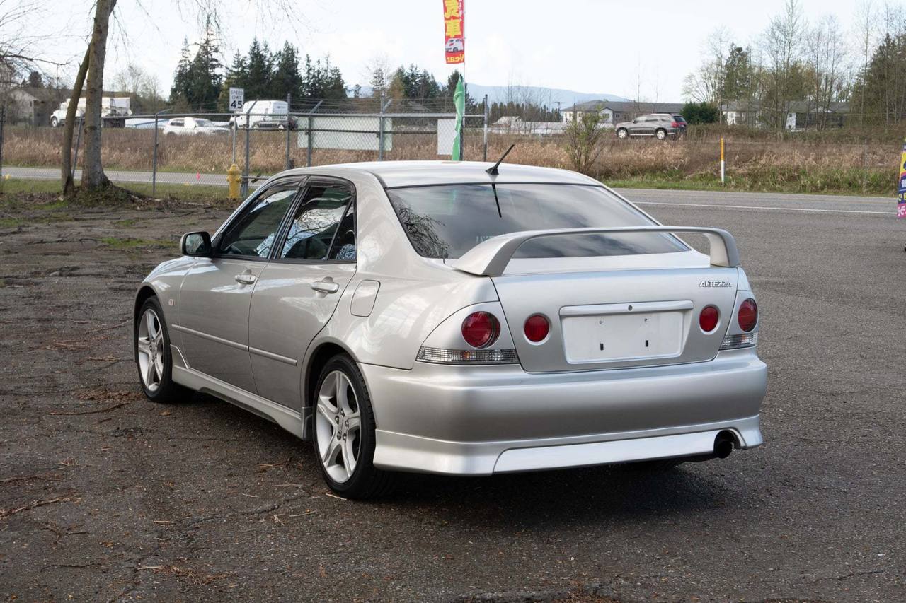 2001 Toyota Altezza AS200 Aerokit RWD, PW, PL, Automatic