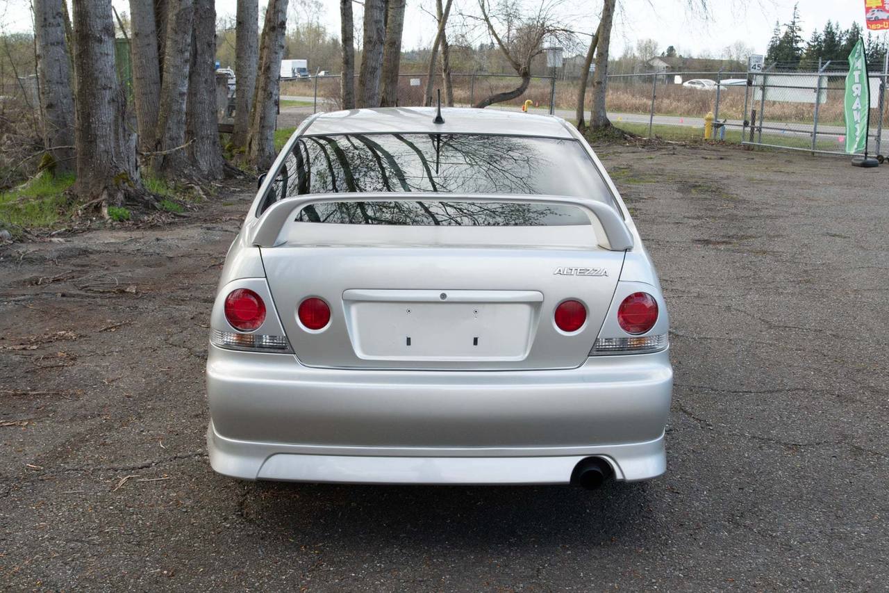 2001 Toyota Altezza AS200 Aerokit RWD, PW, PL, Automatic
