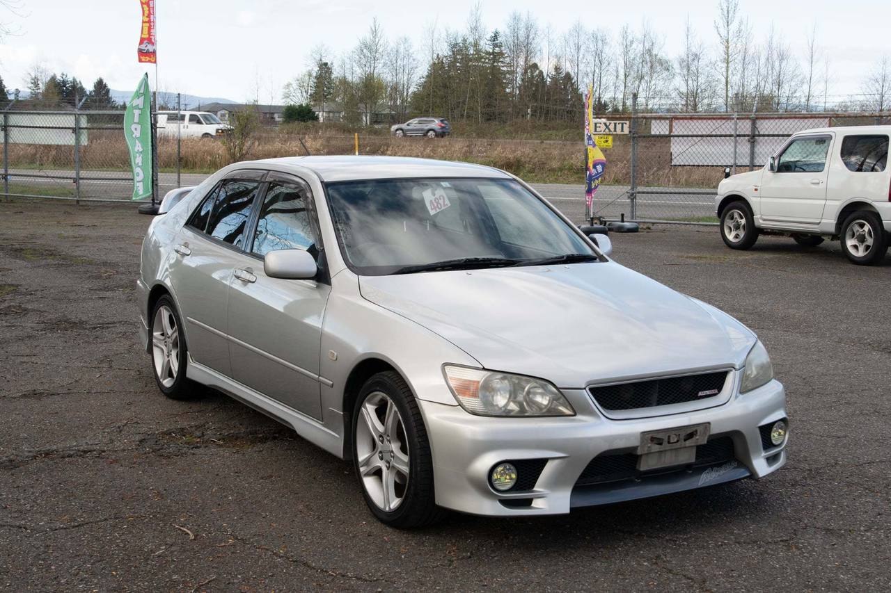 2001 Toyota Altezza AS200 Aerokit RWD, PW, PL, Automatic