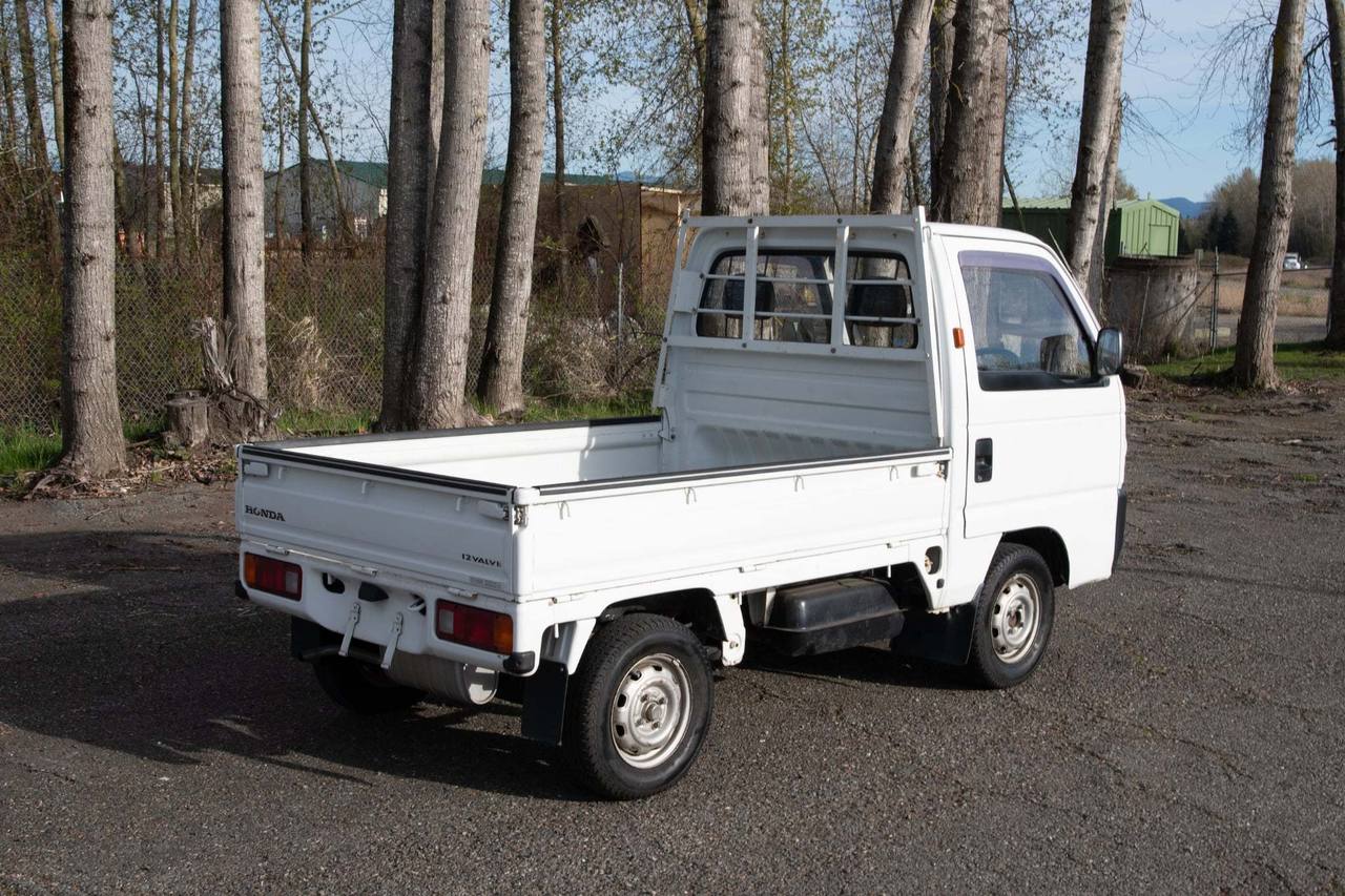 1989 Honda Acty Super Delux Classic 2WD, Mid-Engine, 4MT, Rare!