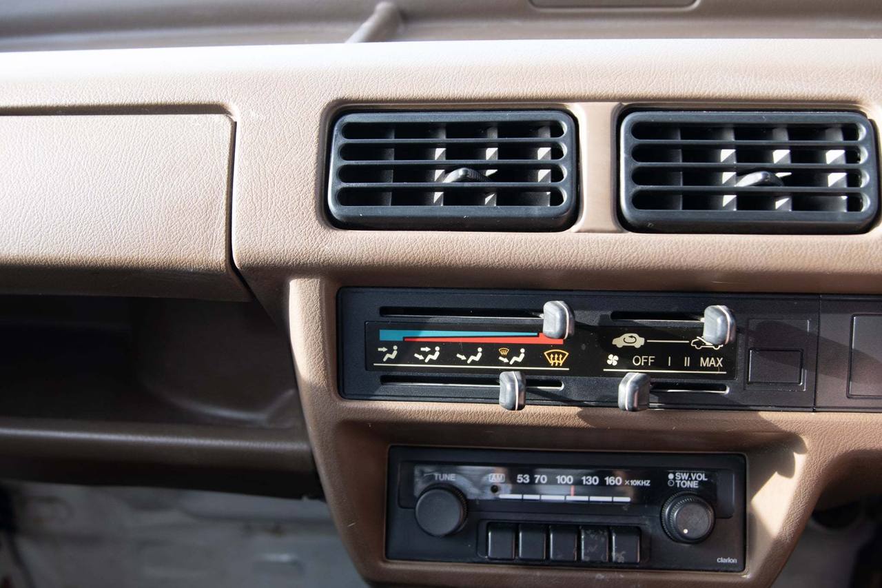 1989 Honda Acty Super Delux Classic 2WD, Mid-Engine, 4MT, Rare!