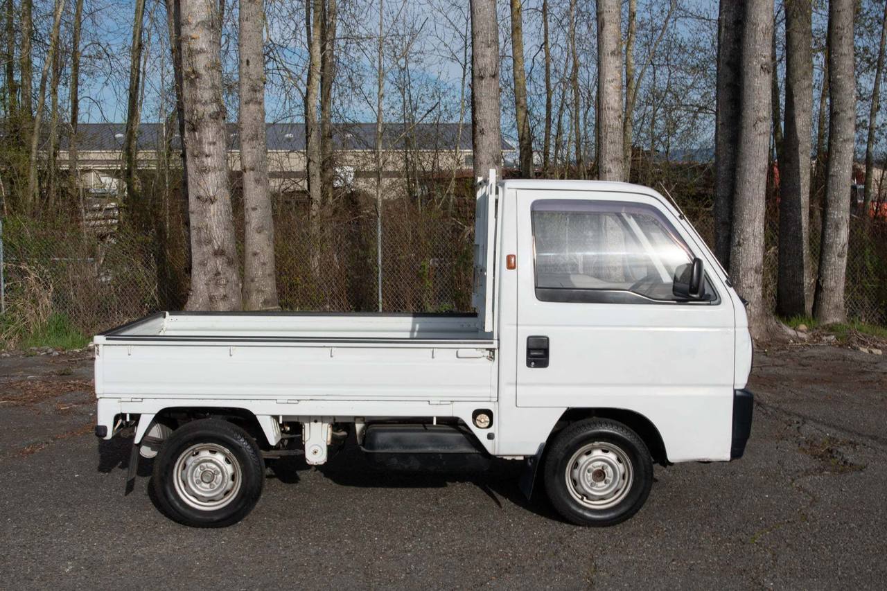 1989 Honda Acty Super Delux Classic 2WD, Mid-Engine, 4MT, Rare!