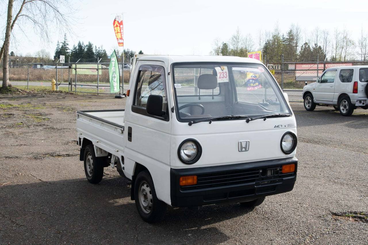 1989 Honda Acty Super Delux Classic 2WD, Mid-Engine, 4MT, Rare!