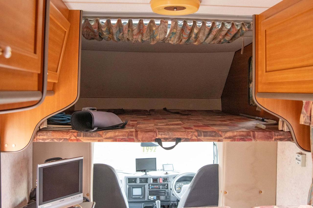 2000 Toyota Camroad Champ Camper 4WD, Fully Loaded, Auto