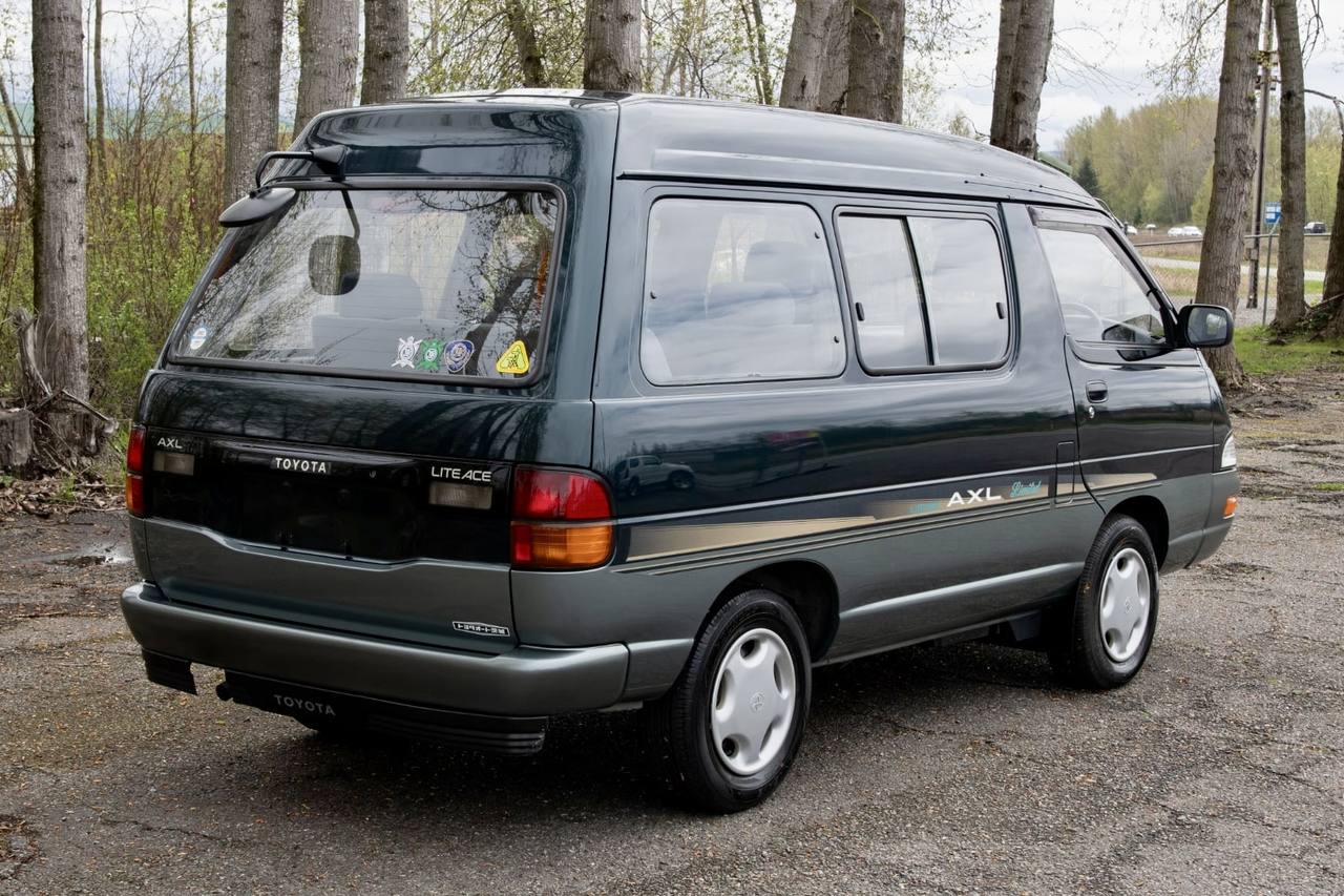 1996 Toyota LiteAce AXL Limited HighRoof 4WD, Turbo Diesel, Automatic
