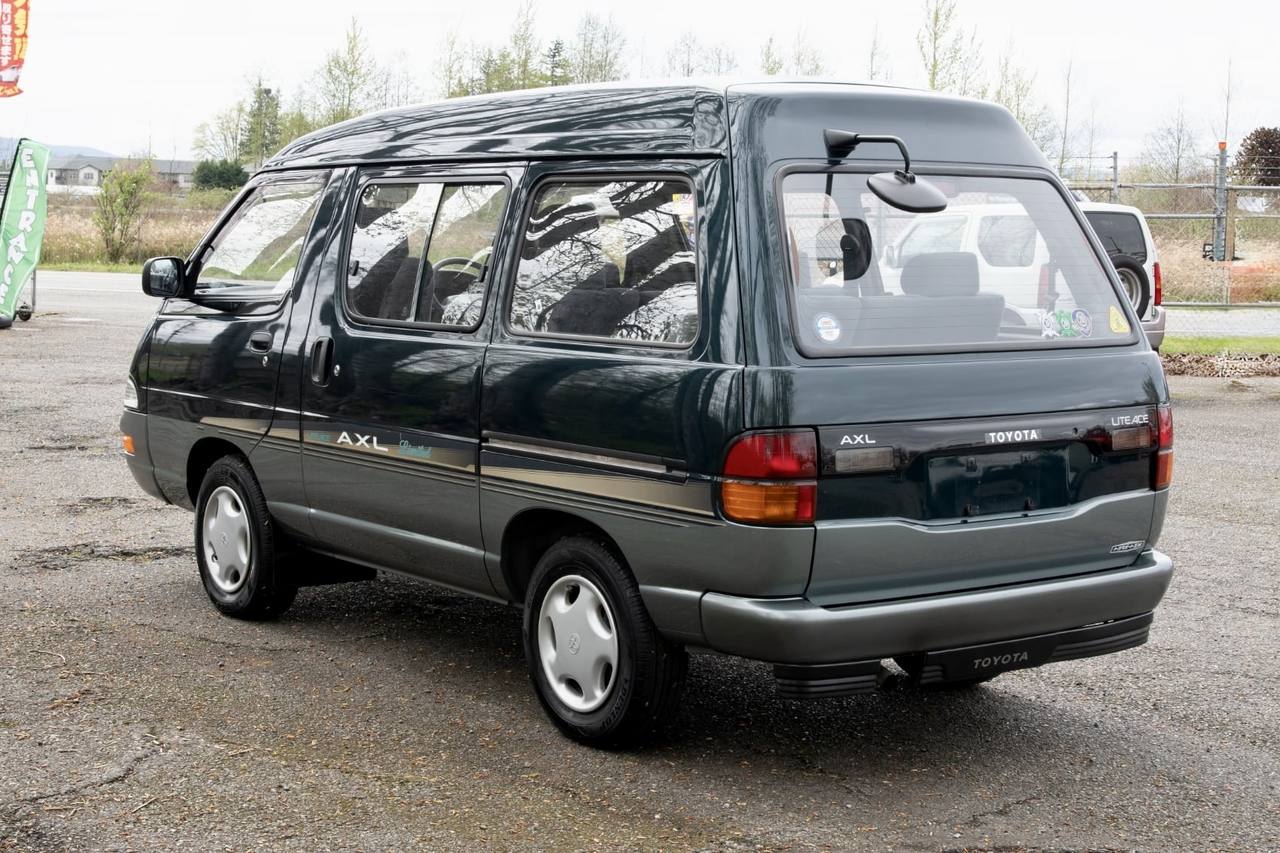 1996 Toyota LiteAce AXL Limited HighRoof 4WD, Turbo Diesel, Automatic