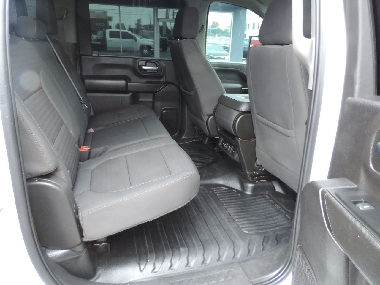 2022 Chevrolet Silverado 3500HD Crew Cab LT Flatbed DRW 4WD