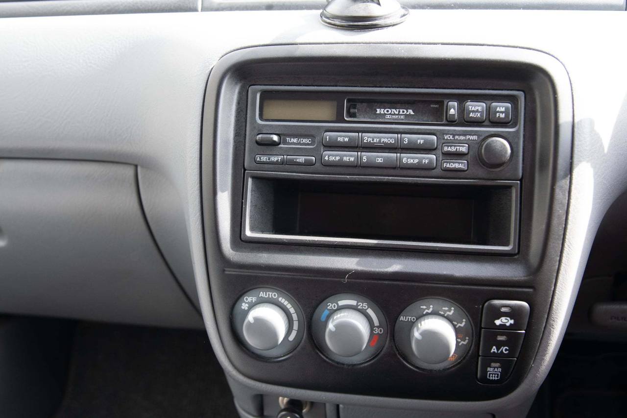 1998 Honda CR-V 4WD, PS,PW,PL,PM, AC, Automatic, Like New!