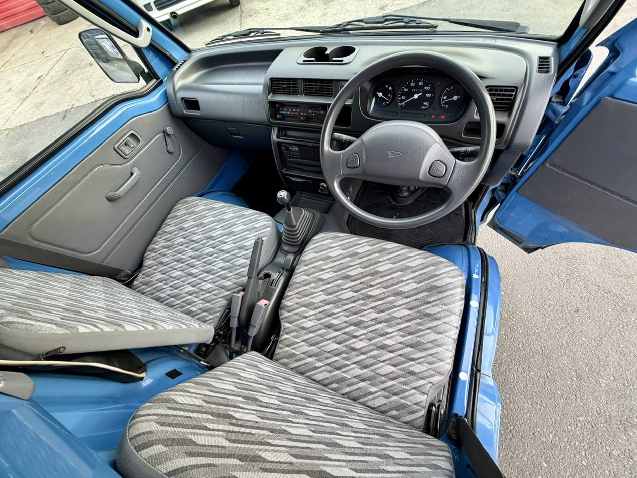 2001 Daihatsu Hi-Jet Climber Dump EFI 4WD, 2Hi-4Hi-4Lo, PS, 5MT