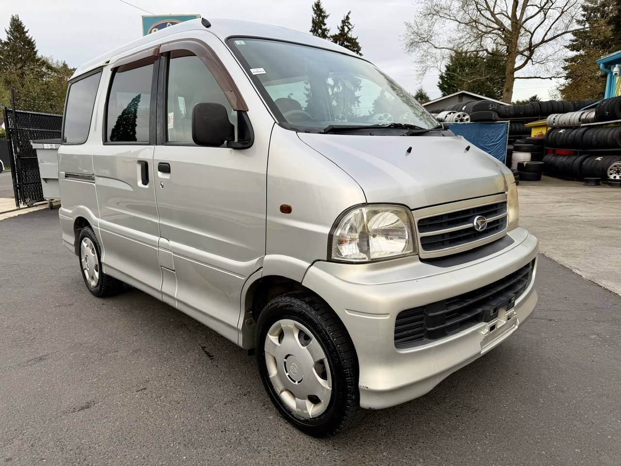 2001 Daihatsu Atrai 7 EFI 1.3L 4WD, PW, PL, PS, AC, 7 Passenger, 5MT