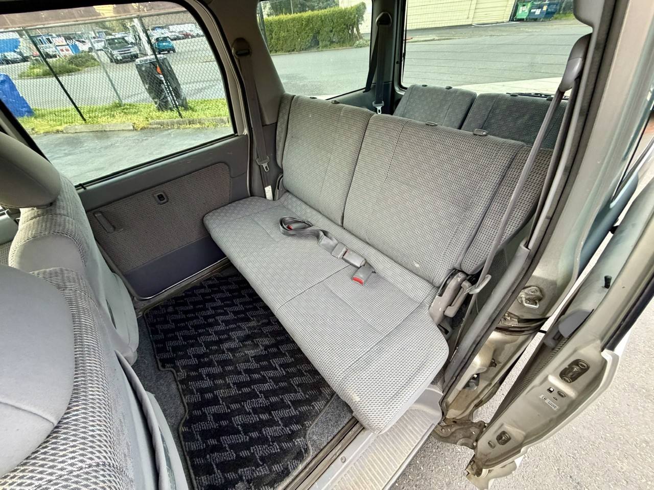 2001 Daihatsu Atrai 7 EFI 1.3L 4WD, PW, PL, PS, AC, 7 Passenger, 5MT
