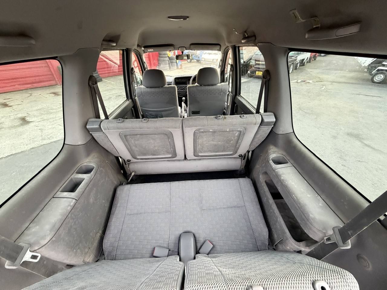 2001 Daihatsu Atrai 7 EFI 1.3L 4WD, PW, PL, PS, AC, 7 Passenger, 5MT