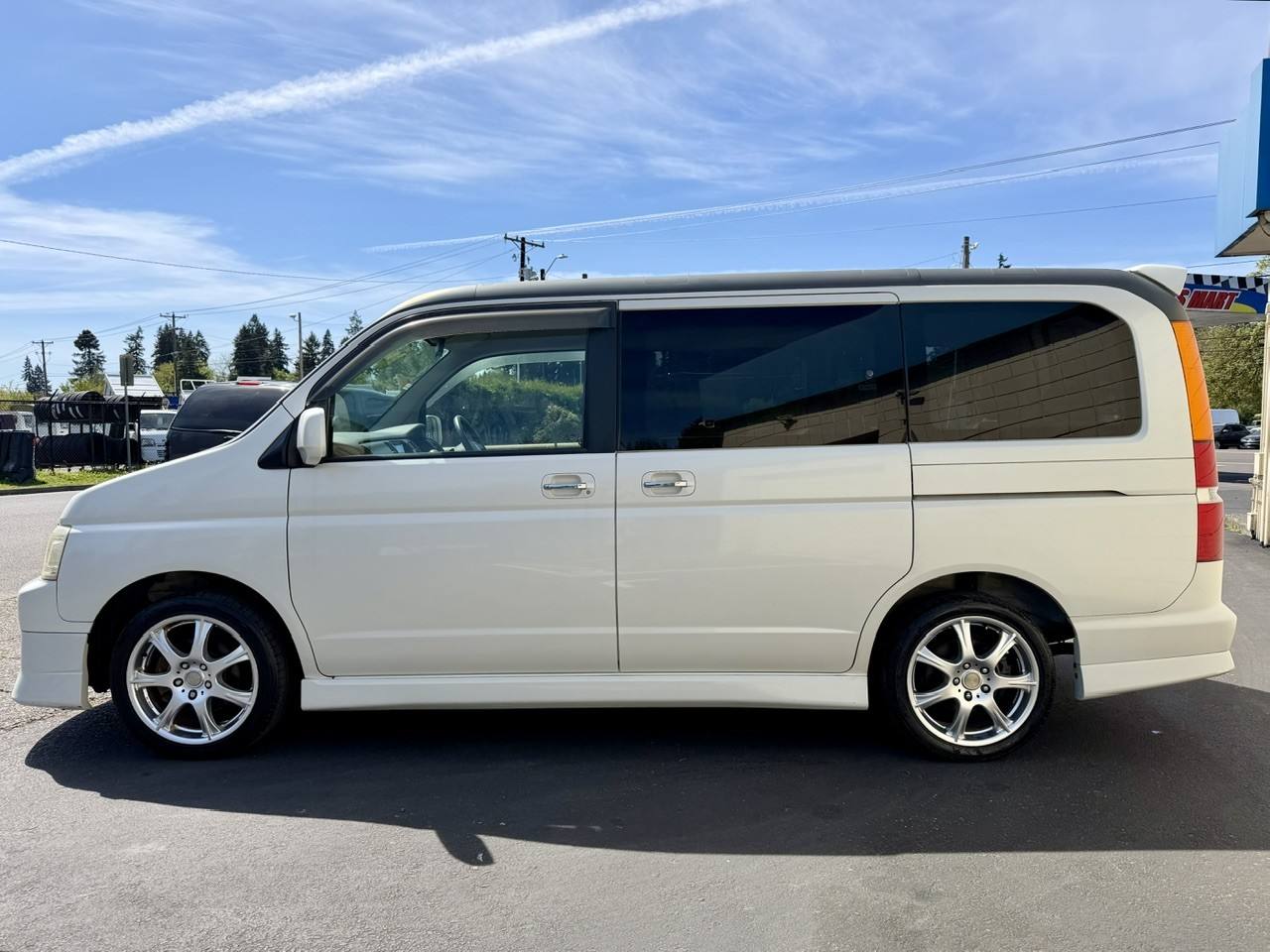 2001 Honda Step Wgn Modulo Aero Kit  K20A i-Vtec, FWD, AC, Auto