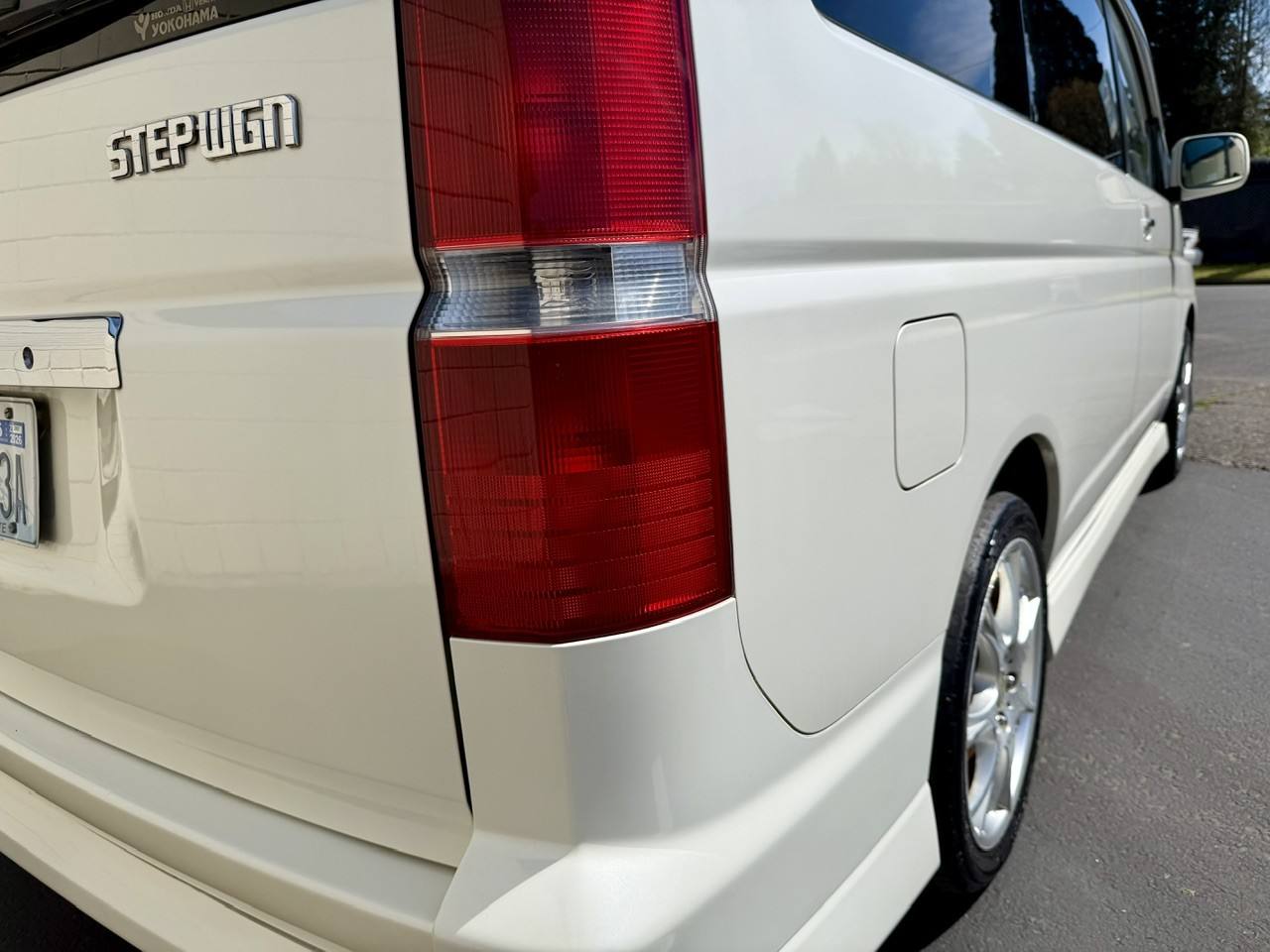 2001 Honda Step Wgn Modulo Aero Kit  K20A i-Vtec, FWD, AC, Auto