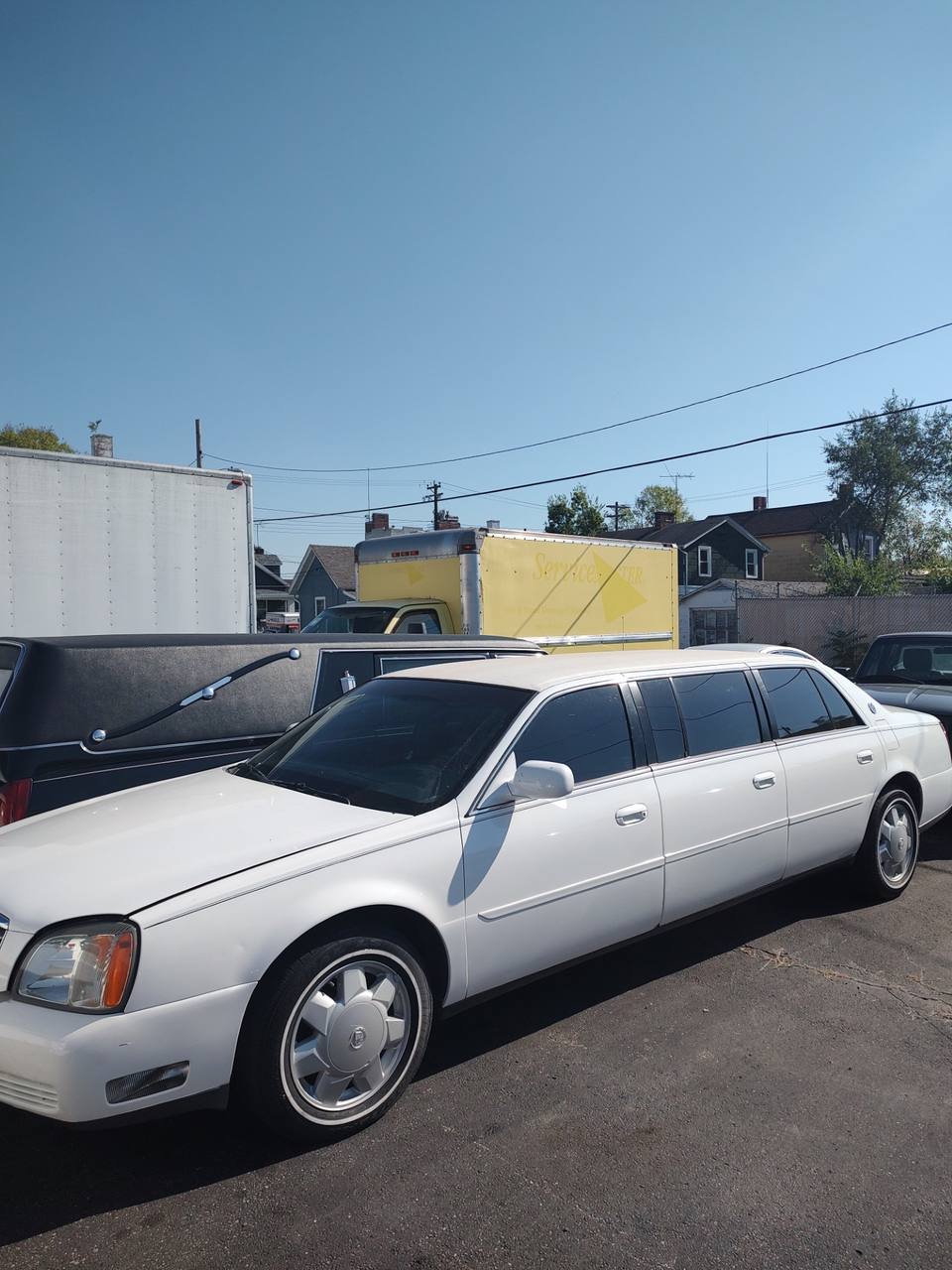 2002 Cadillac S&S limo