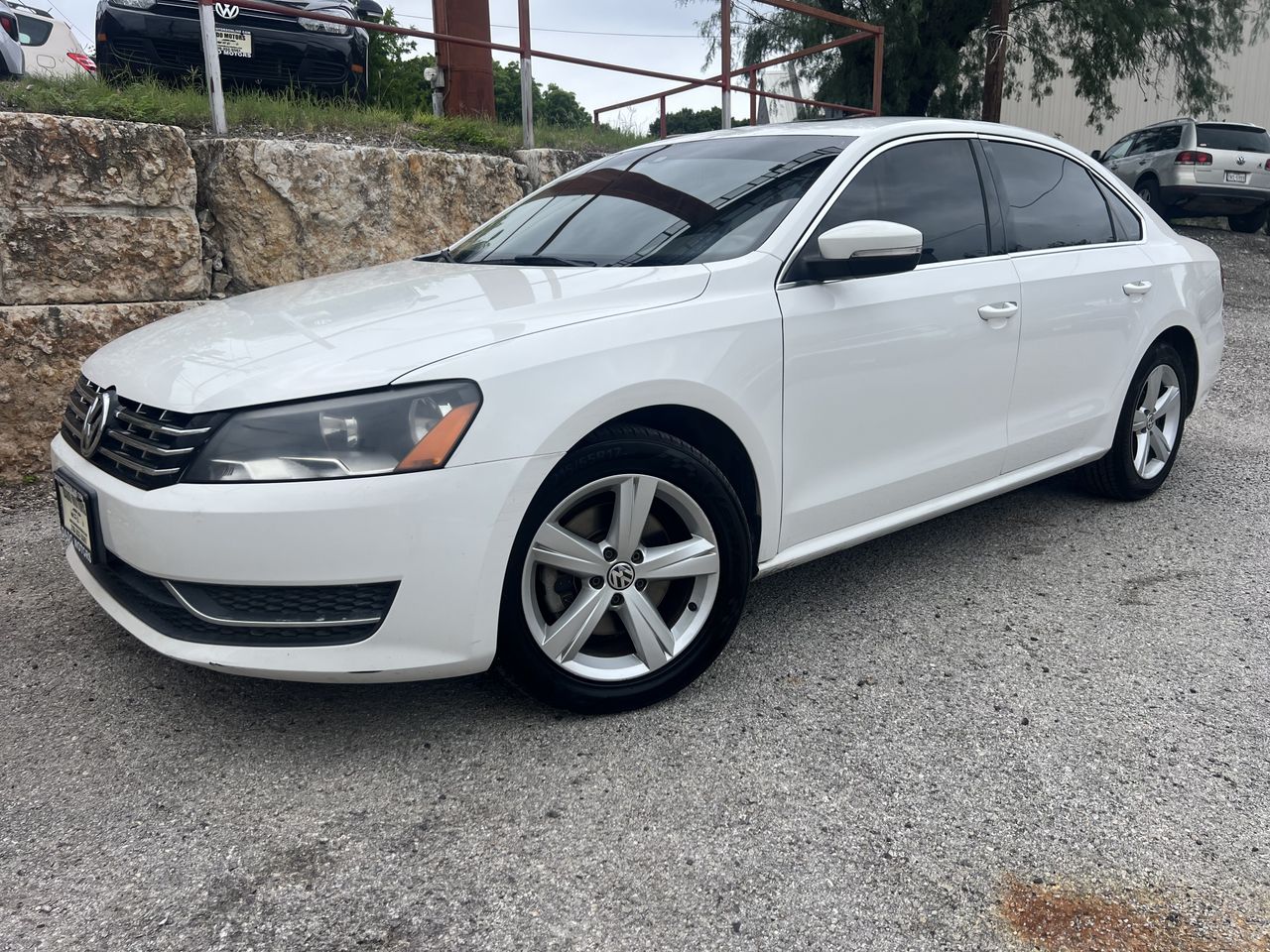 2015 Volkswagen Passat TDI SE 6A w/ Sunroof & Nav