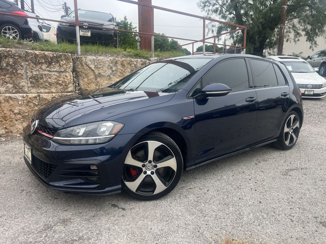 2018 Volkswagen Golf GTI SE  4-Door