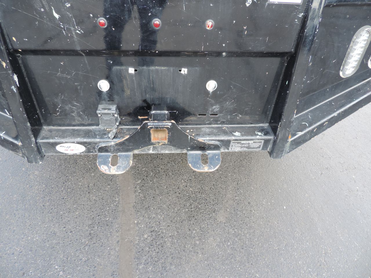 2024 RAM 3500 Crew Cab SLT Flatbed DRW 4WD