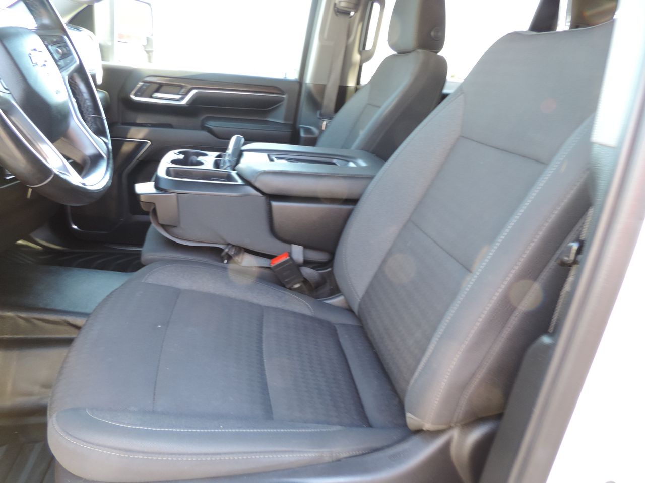 2024 Chevrolet Silverado 3500HD Crew Cab LT Flatbed DRW 4WD