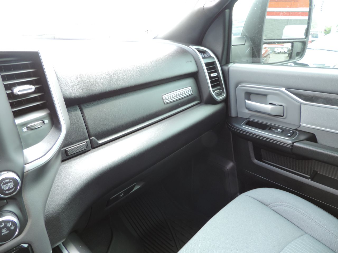 2023 RAM 2500 Crew Cab Big Horn 4WD