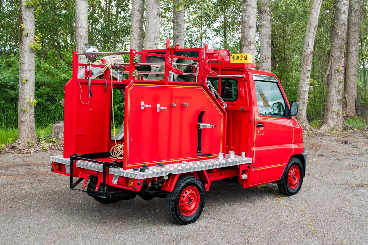 2000 Mitsubishi Minicab EFI Fire 4WD, 2Hi-4Hi-4Lo, PS, 5MT, Like New!