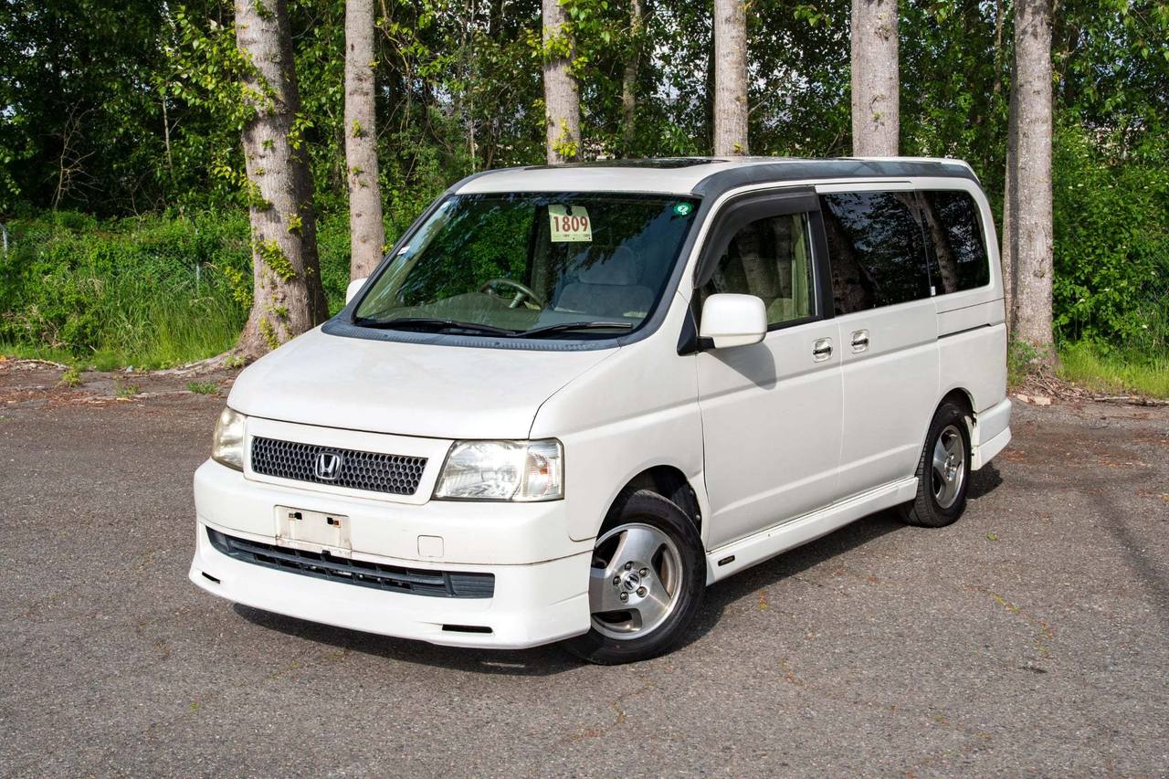 2001 Honda Step Wgn Modullo Kit Type K FWD, Fully Loaded, Automatic