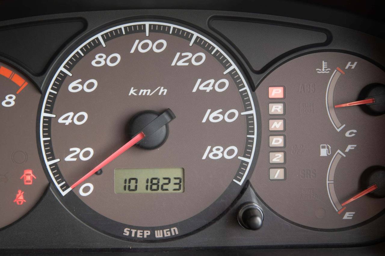 2001 Honda Step Wgn Modullo Kit Type K FWD, Fully Loaded, Automatic
