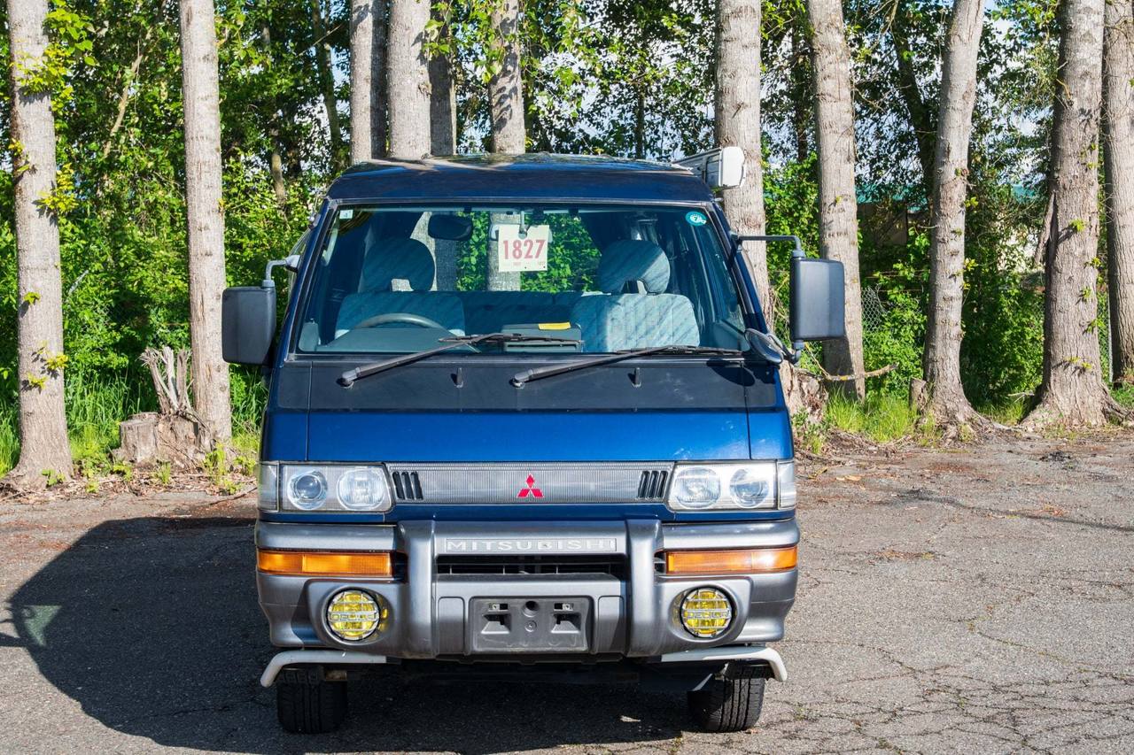 1999 Mitsubishi Delica GLX Camper 4WD, 2Hi-4Hi-4Lo, Turbo Diesel