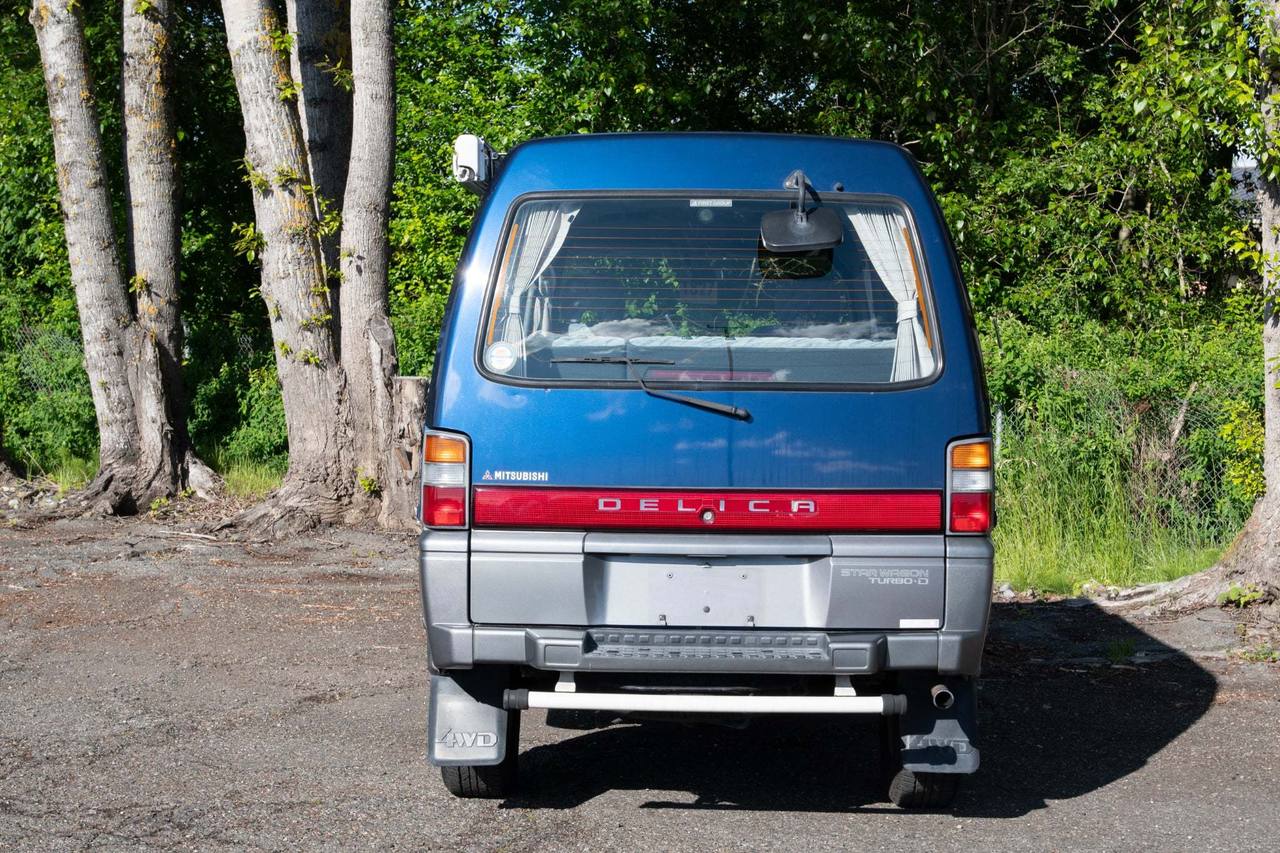 1999 Mitsubishi Delica GLX Camper 4WD, 2Hi-4Hi-4Lo, Turbo Diesel