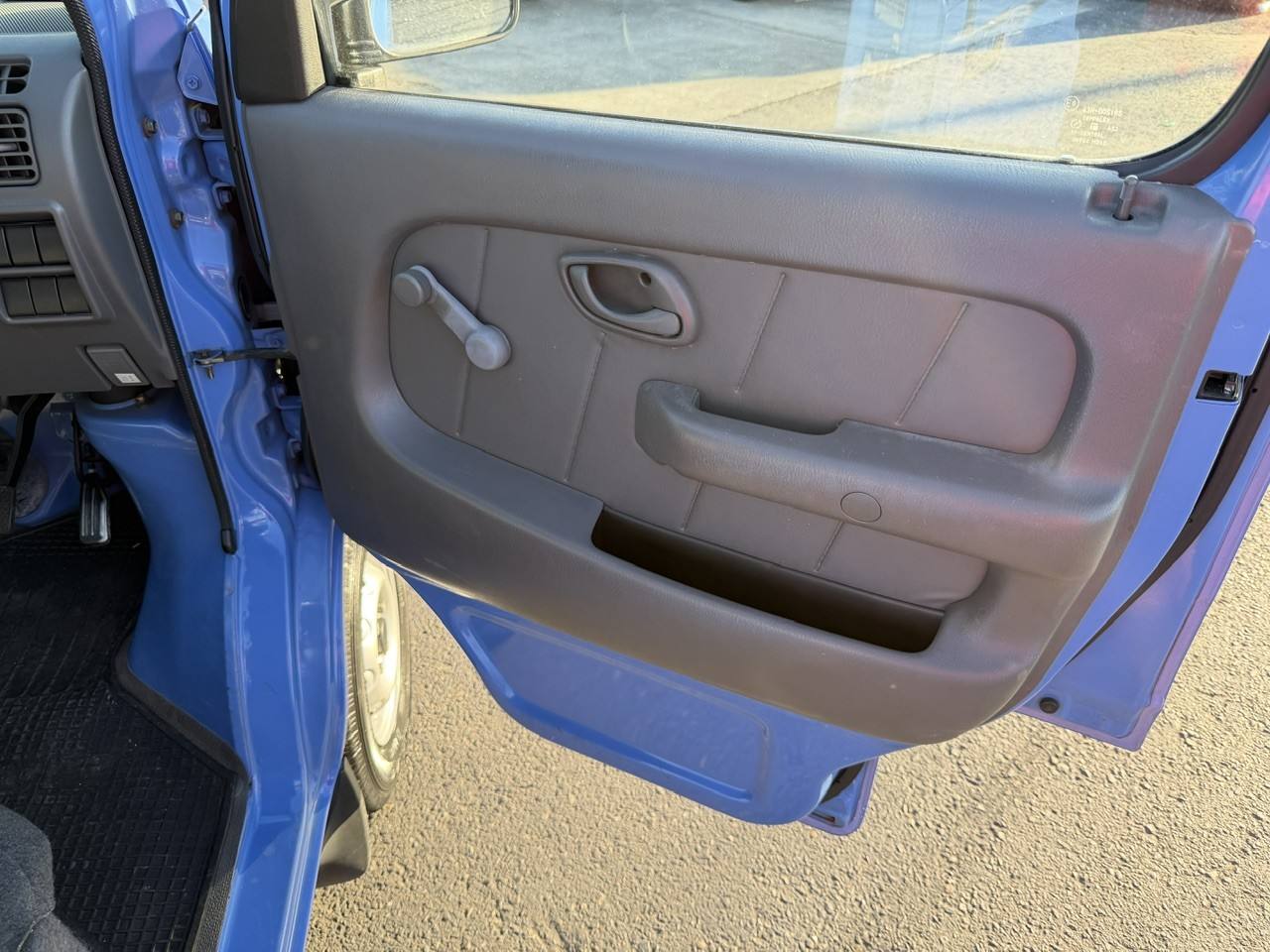 2000 Suzuki Carry EFI 4WD, 2Hi-4Hi-4Lo, Airbags, PS, AC, 5MT