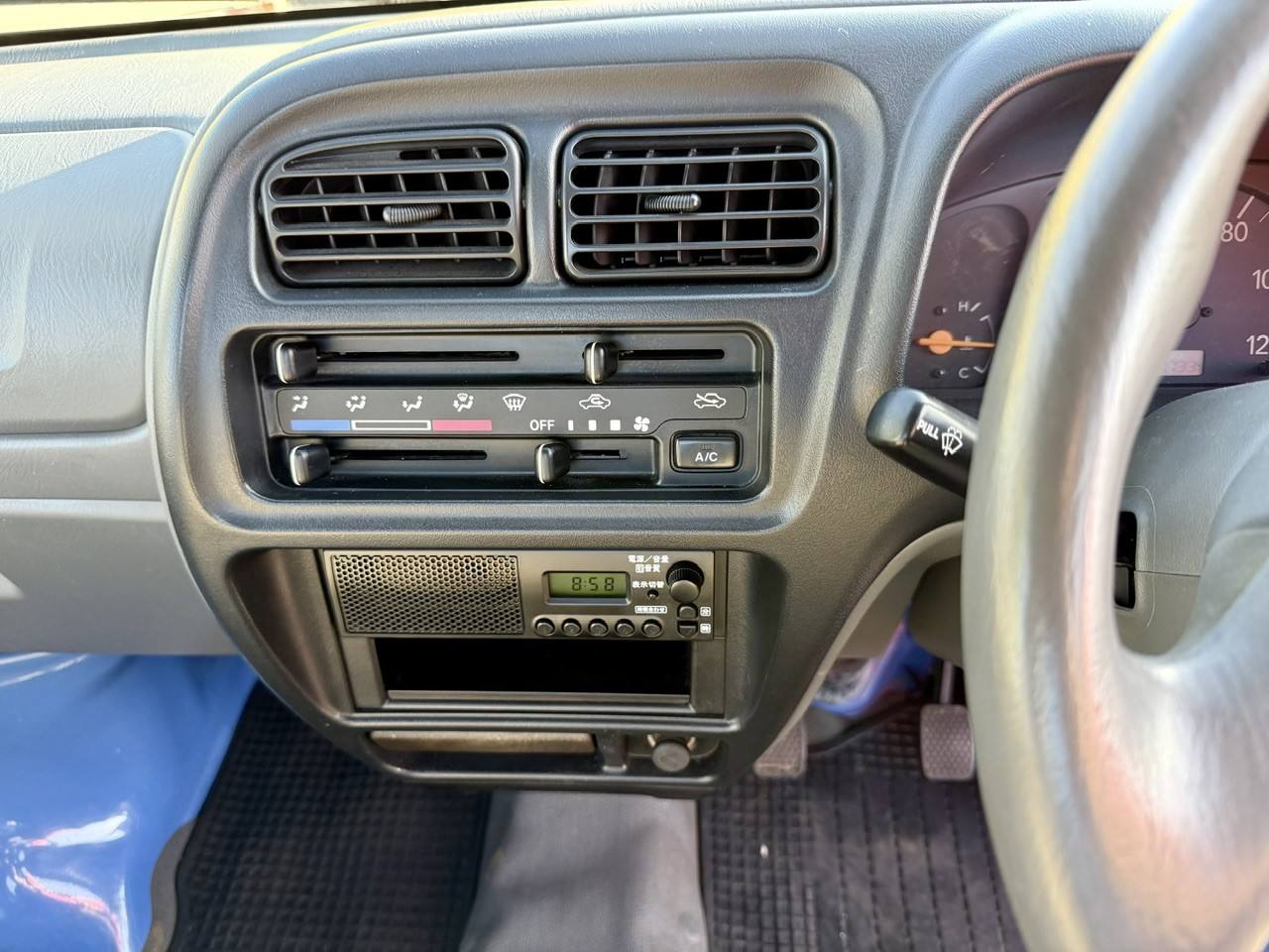 2000 Suzuki Carry EFI 4WD, 2Hi-4Hi-4Lo, Airbags, PS, AC, 5MT