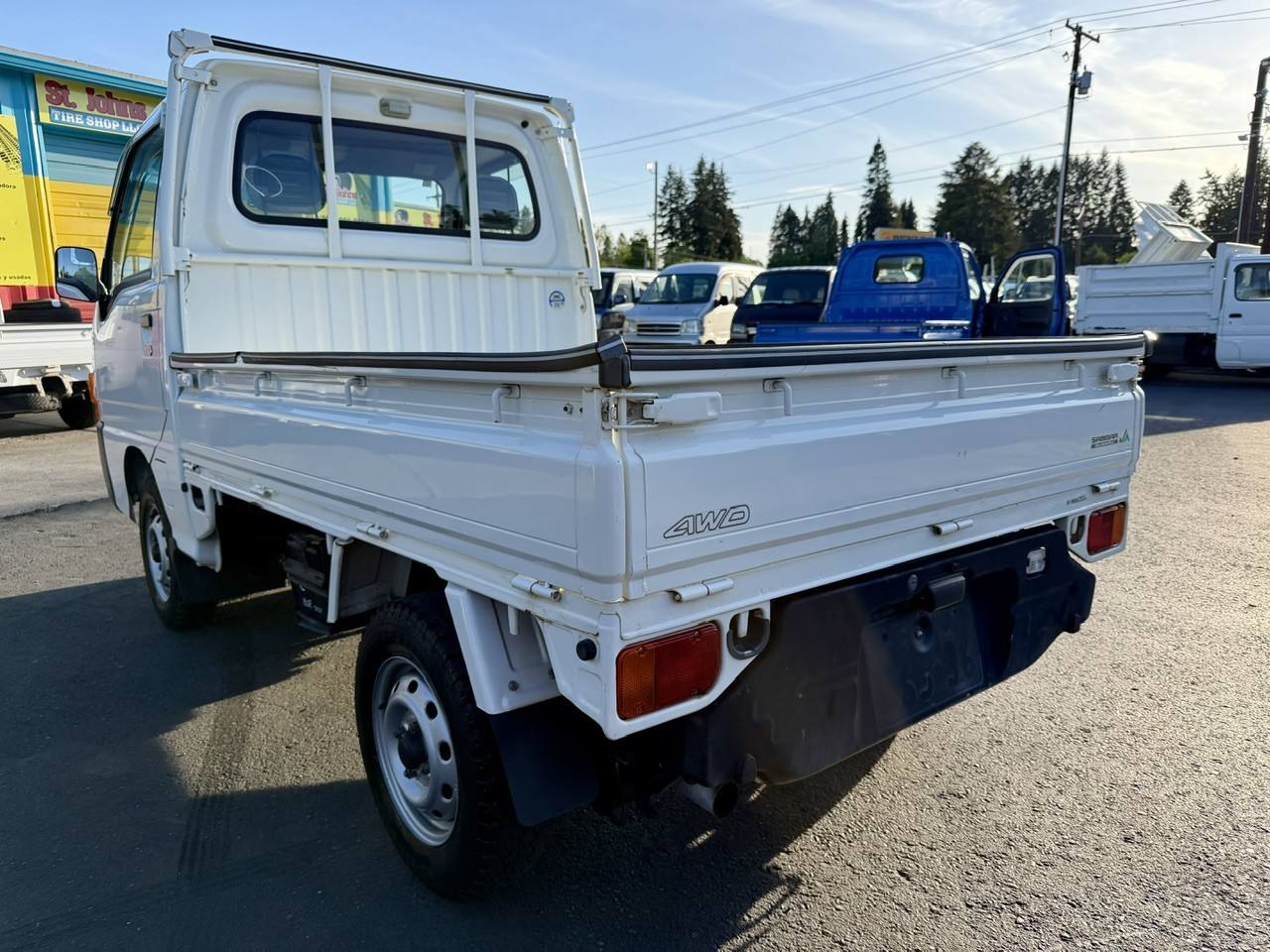 2000 Subaru Sambar EFI 4WD, 2Hi-4Hi, EL Gear, PS, AC, 5MT, Like New!