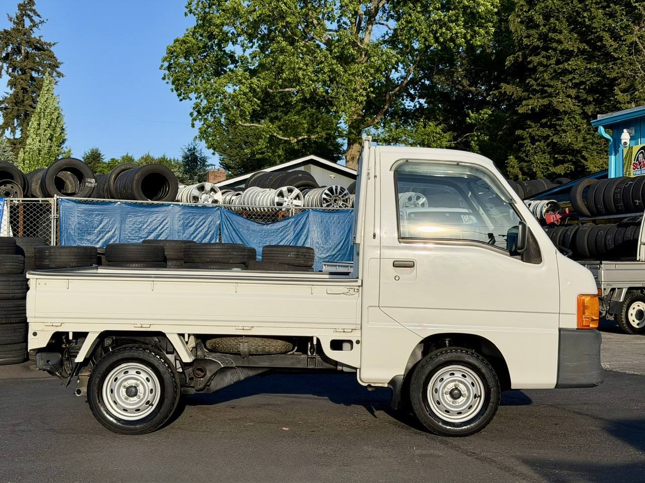 2000 Subaru Sambar EFI 4WD, 2Hi-4Hi, EL Gear, PS, AC, 5MT, Like New!