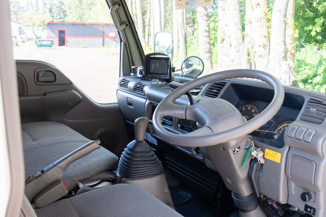 1997 Isuzu Elf 150 Camper  4WD, Diesel, Fully Loaded, 5MT