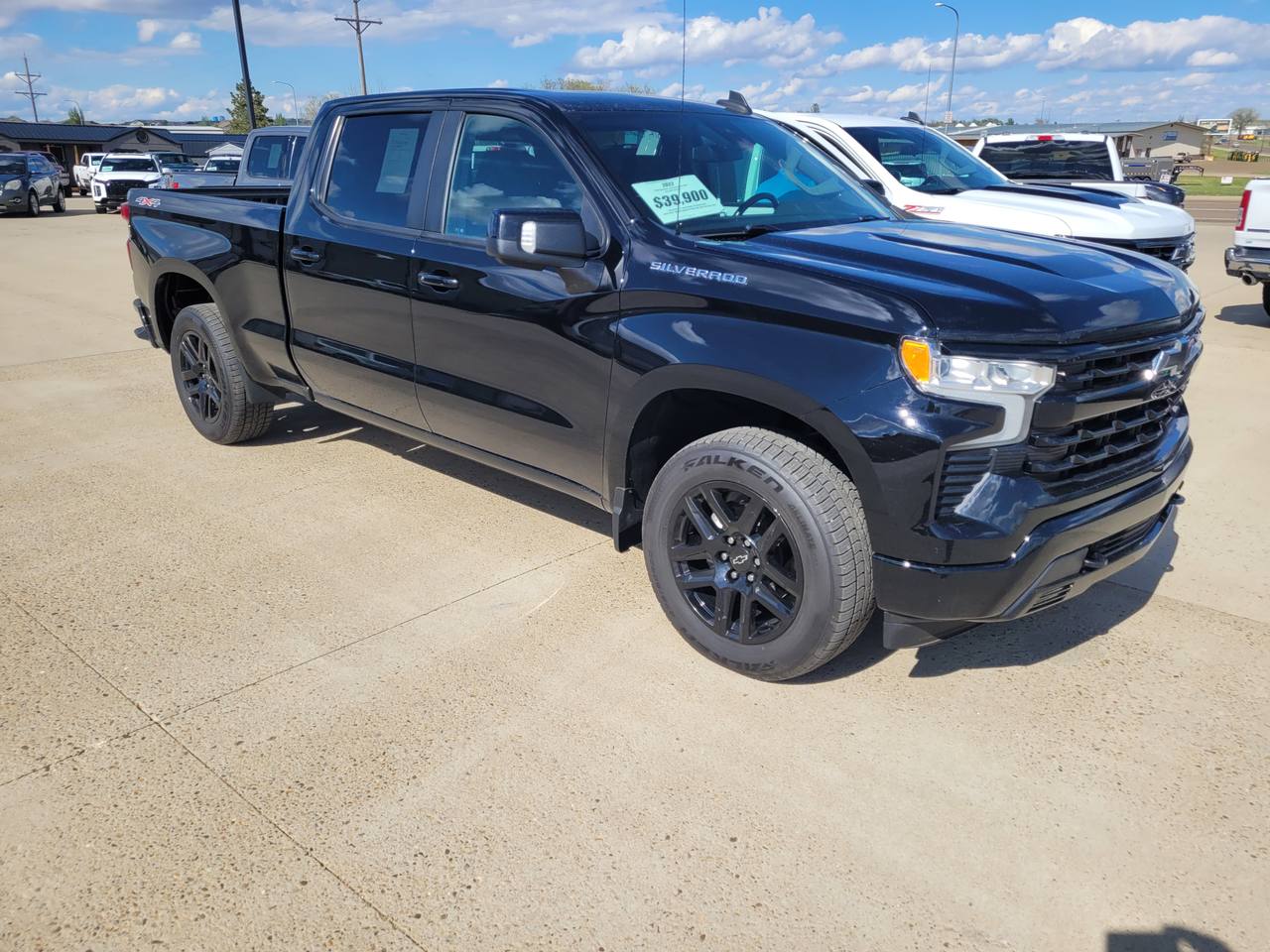2022 Chevrolet Silverado 1500 RST Crew Cab 4WD