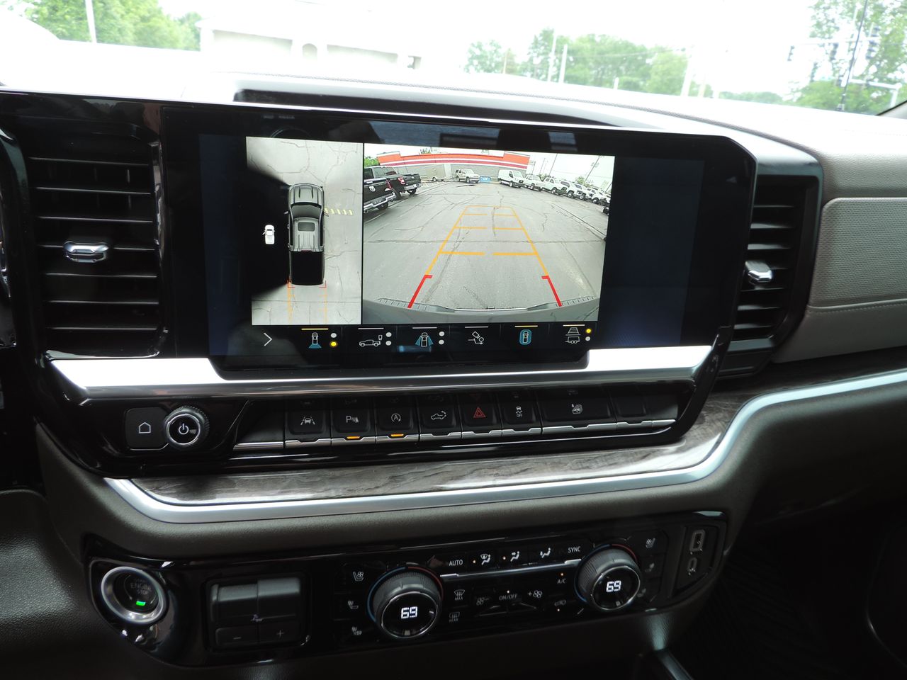 2022 Chevrolet Silverado 1500 Crew Cab LTZ 4WD