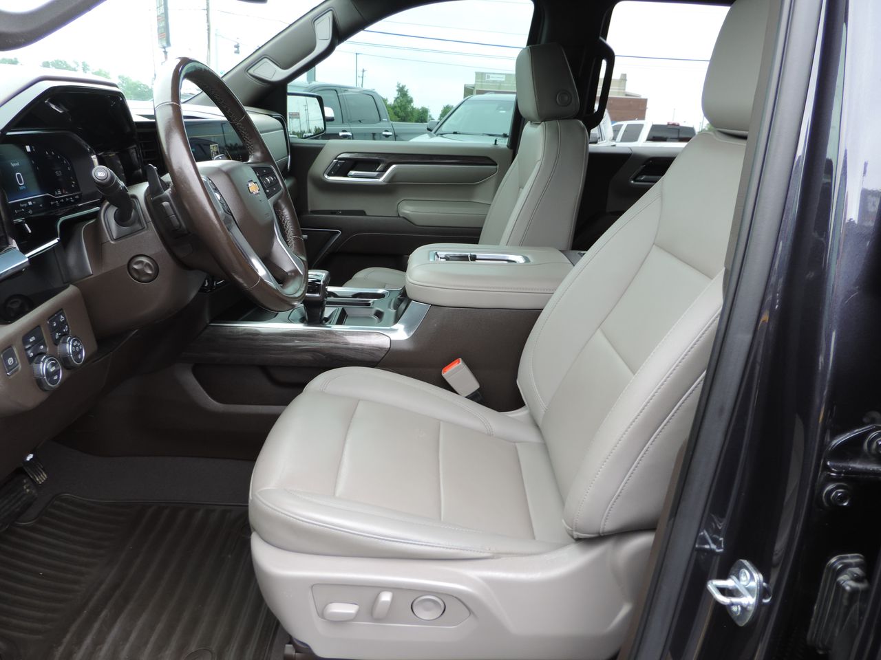 2022 Chevrolet Silverado 1500 Crew Cab LTZ 4WD