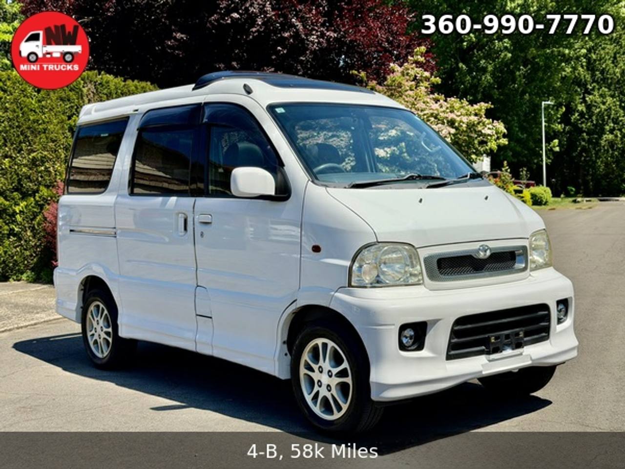 2001 Toyota Sparky XS Package 4WD, 5MT, Fully Loaded, Dual Sun Roofs