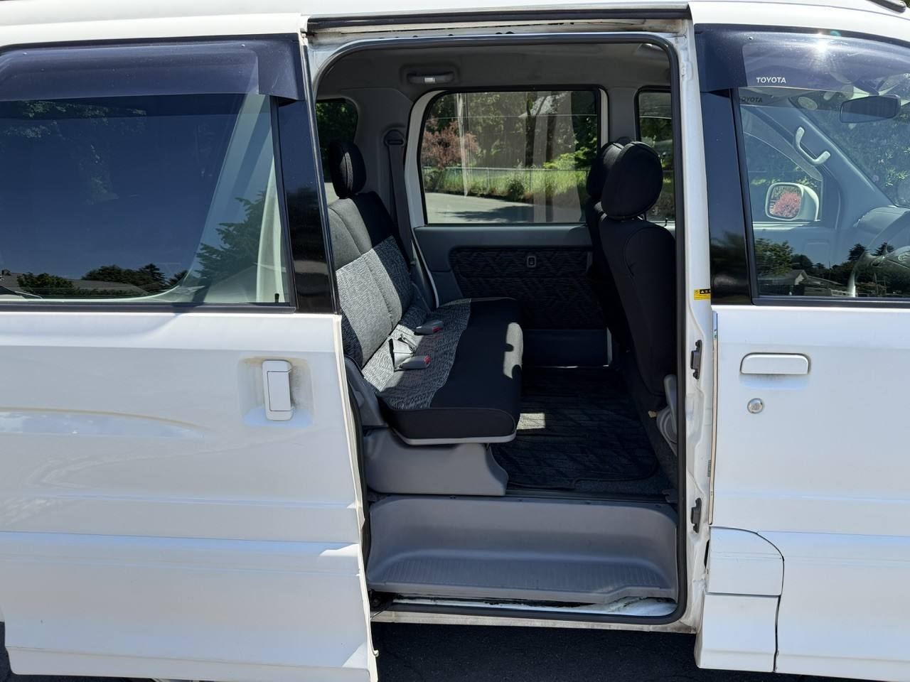 2001 Toyota Sparky XS Package 4WD, 5MT, Fully Loaded, Dual Sun Roofs